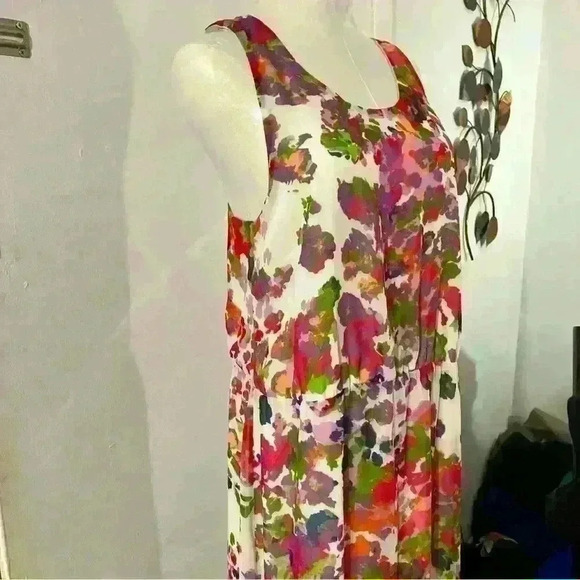 Walter Baker Pink and White Colorful Floral Maxi Halter Dress W118 Size M - Picture 5 of 8